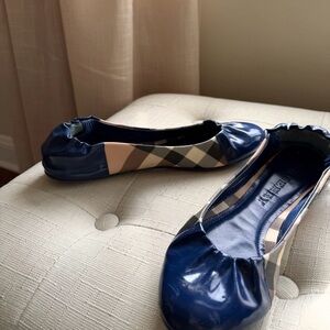 Burberry Navy Patent Leather & Beige Check Ballet Flats